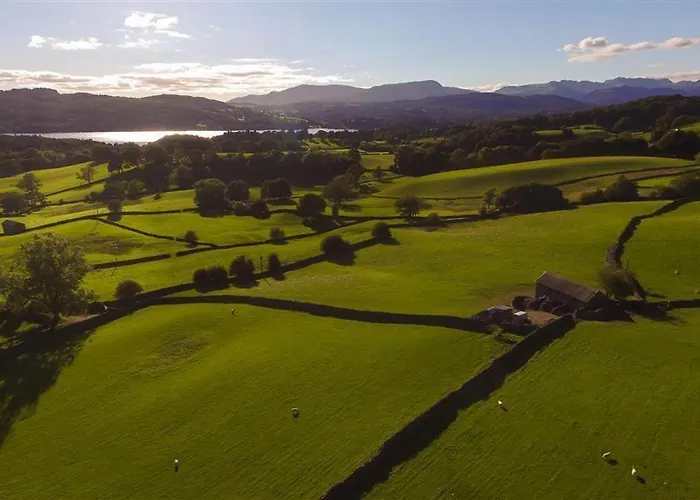 Holiday home The Blithe Hare